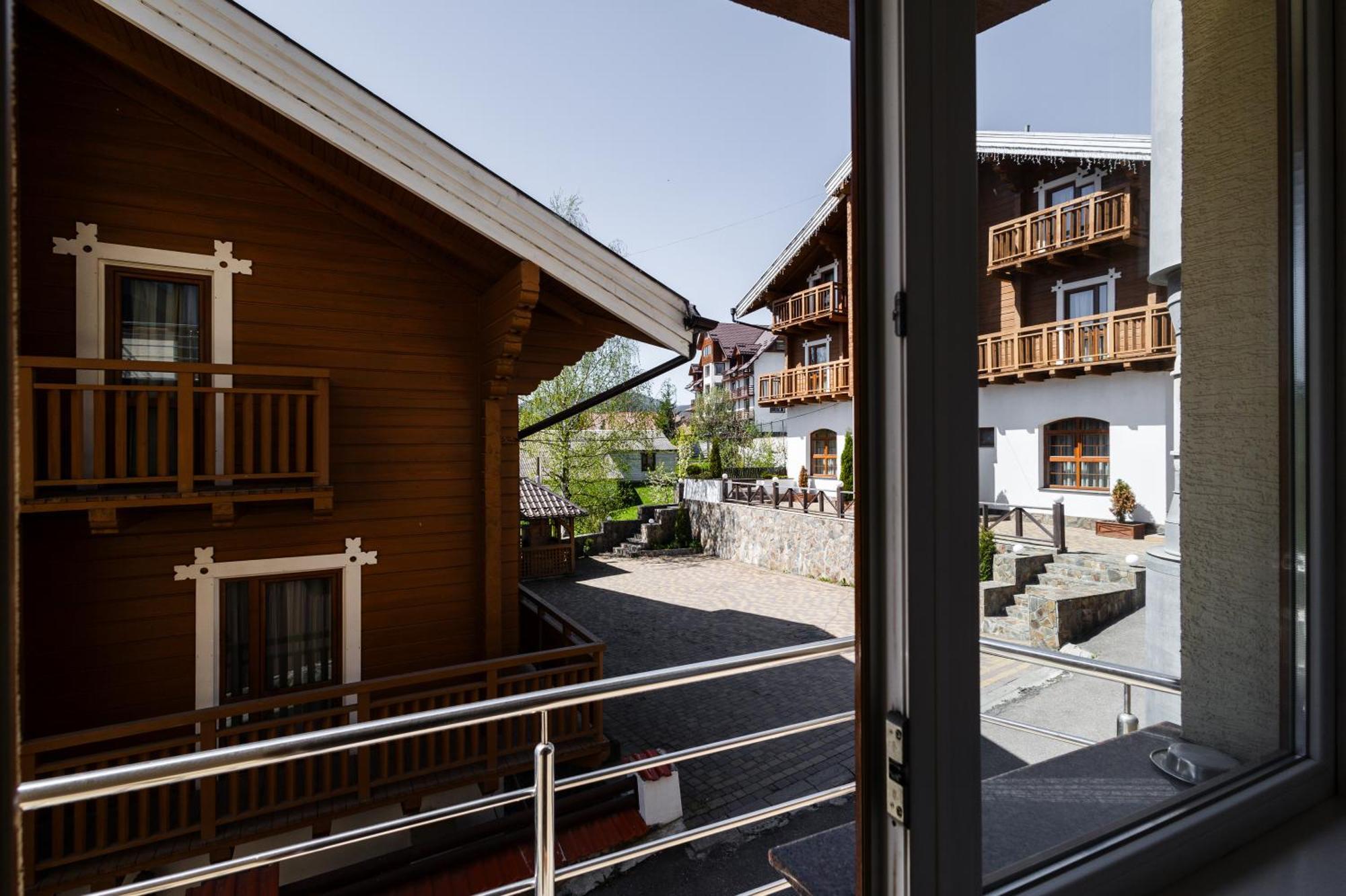 Villa Anet Palyanytsya Exterior foto